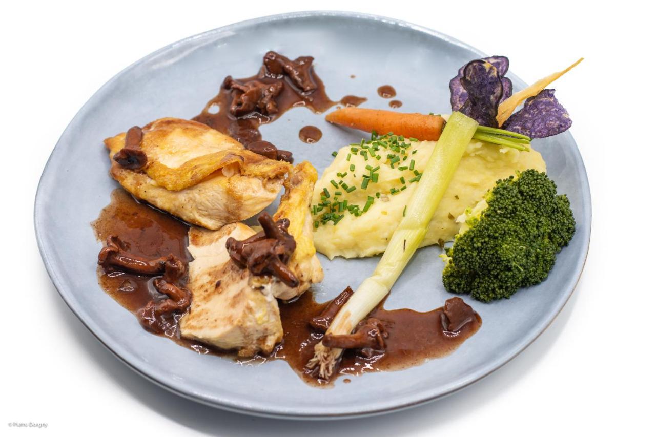 Hotel Restaurant Vaillant Proche Europapark Rulantica セレスタ エクステリア 写真